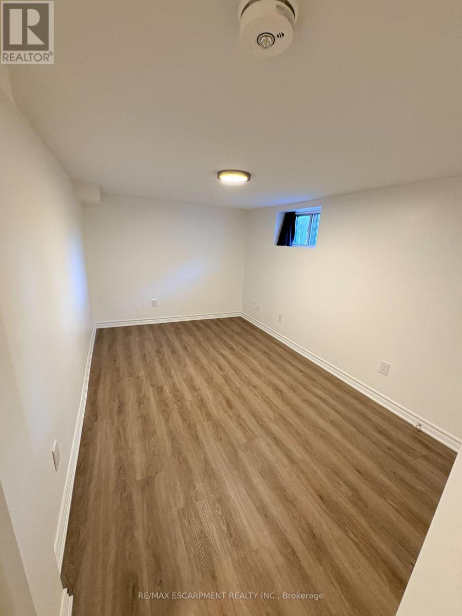 Lower - 9 East 33rd Street Property Photo 8