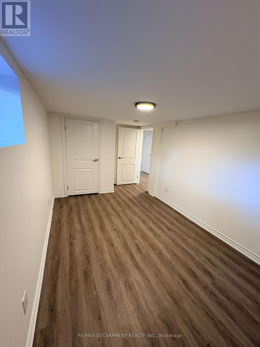 Lower - 9 East 33rd Street Property Photo 9