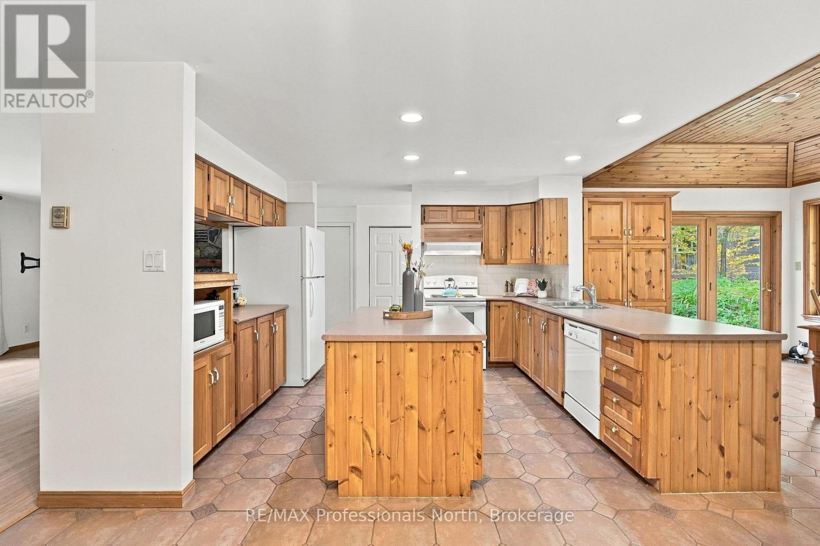 1164 Nicholls Road Property Photo 10