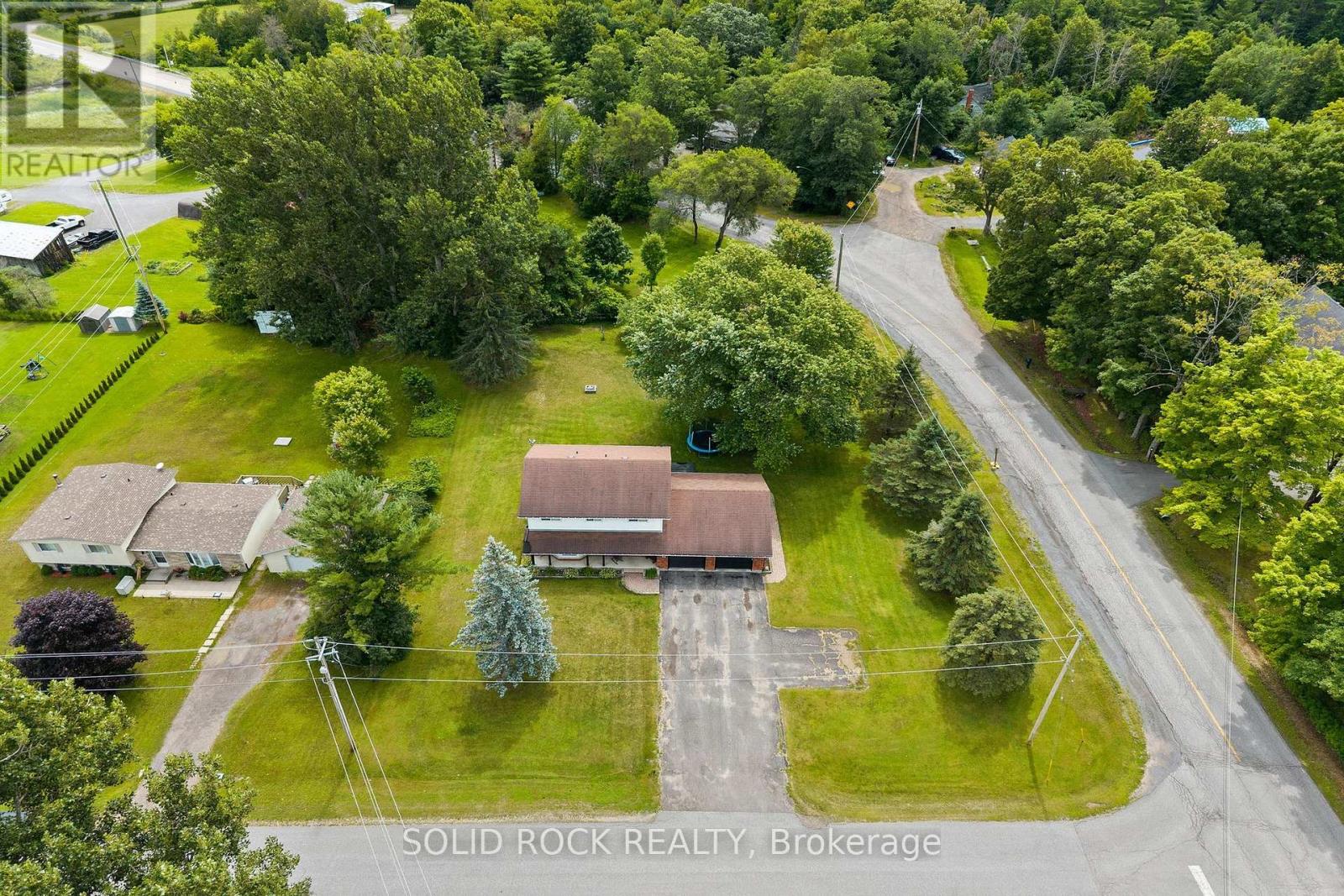 708 Mckenzie Avenue Property Photo 4
