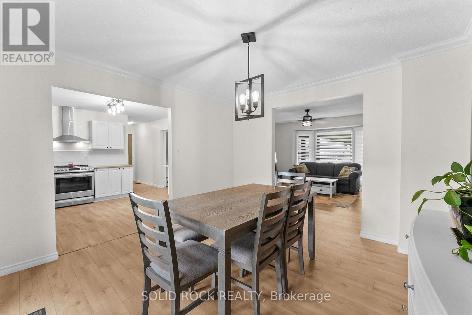 708 Mckenzie Avenue Property Photo 14