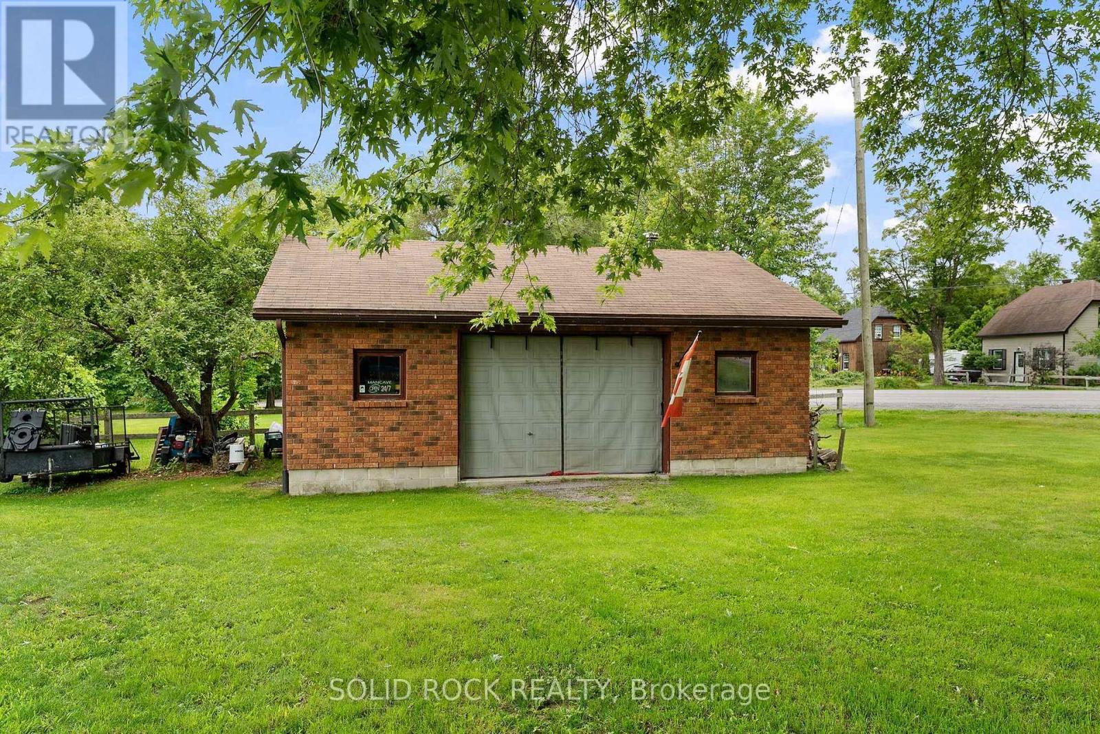 708 Mckenzie Avenue Property Photo 30