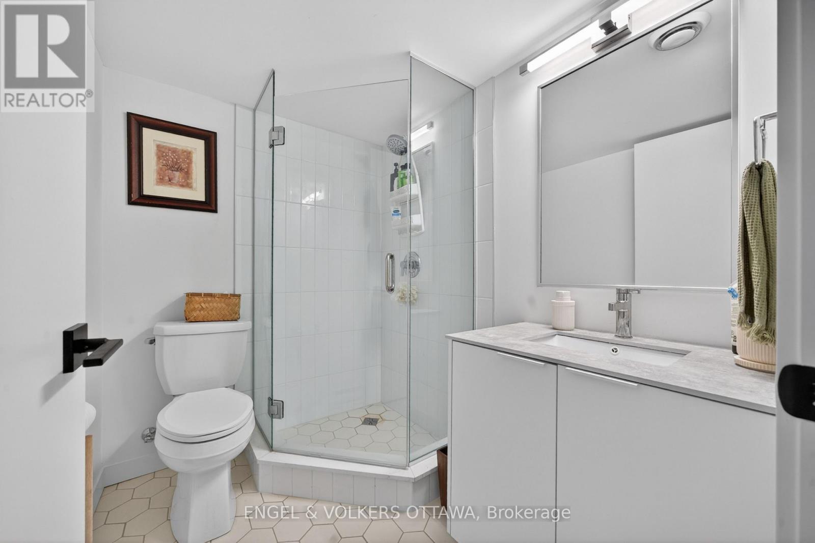 C - 51 Fairmont Avenue Property Photo 12