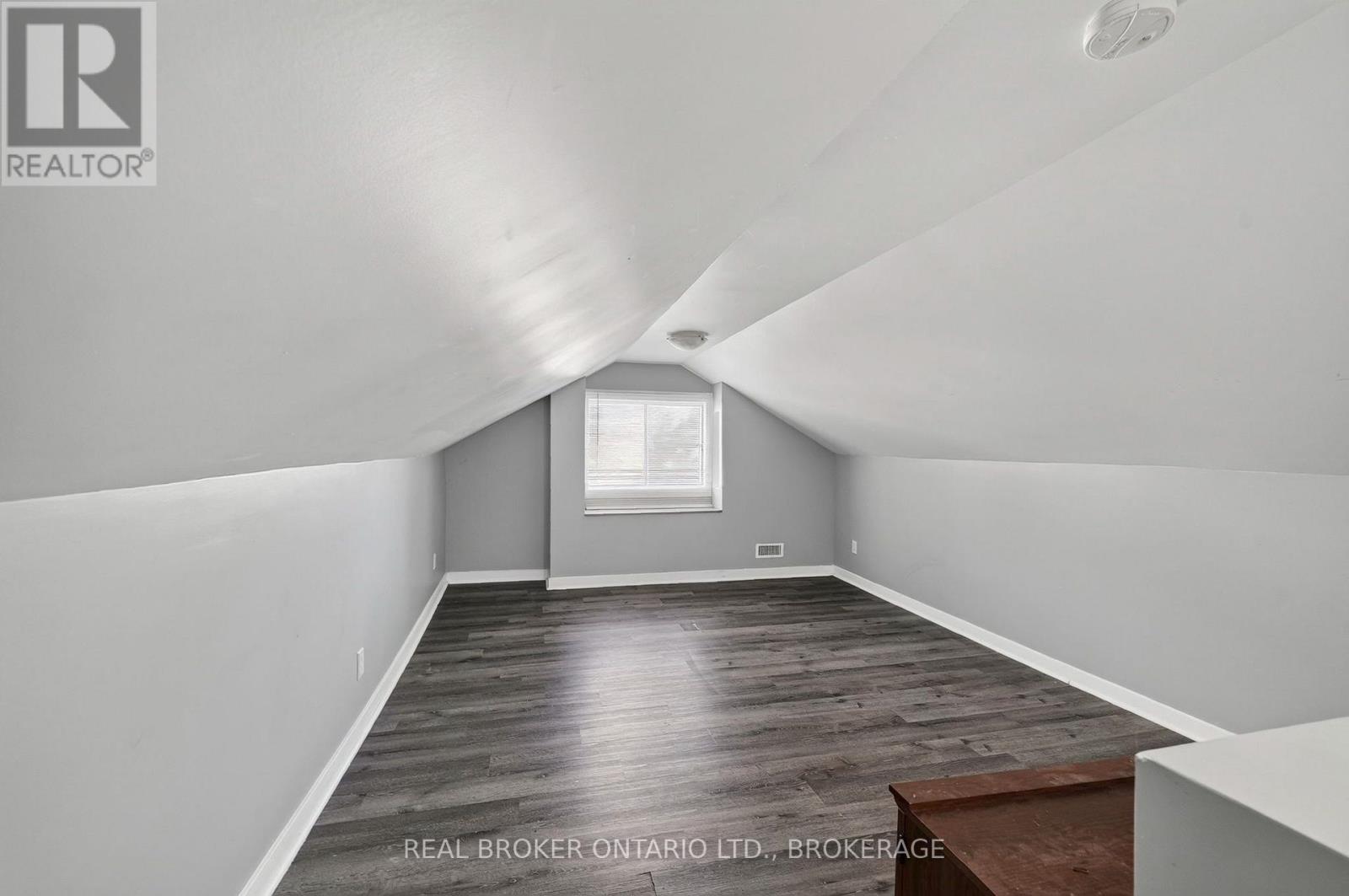 311 Hoople Avenue Property Photo 22