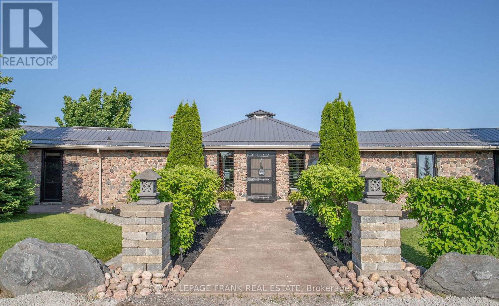 10 Cityview Heights Property Photo 11