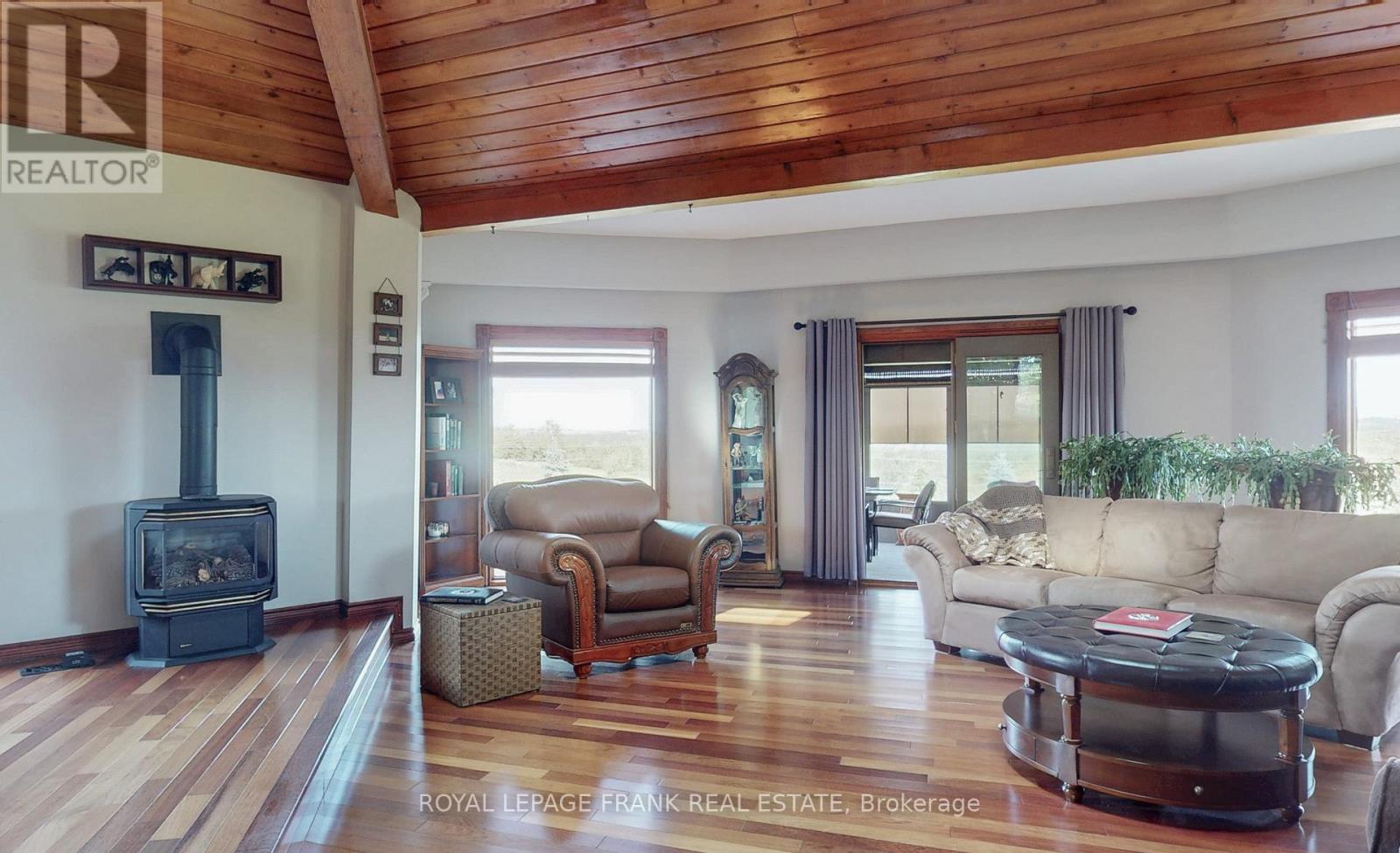 10 Cityview Heights Property Photo 18