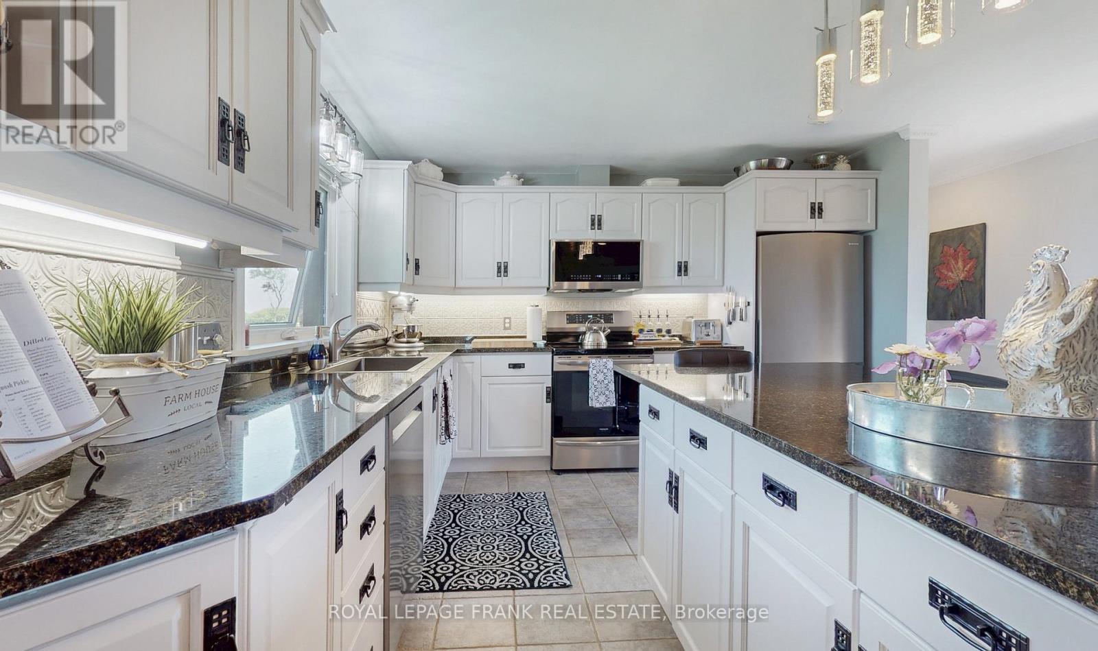 10 Cityview Heights Property Photo 23