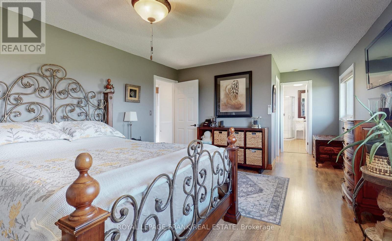 10 Cityview Heights Property Photo 24