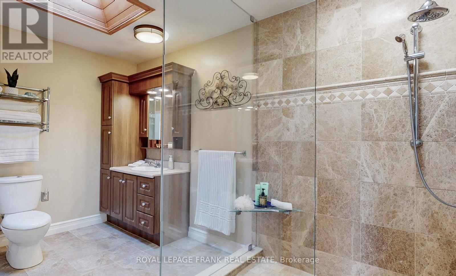 10 Cityview Heights Property Photo 30