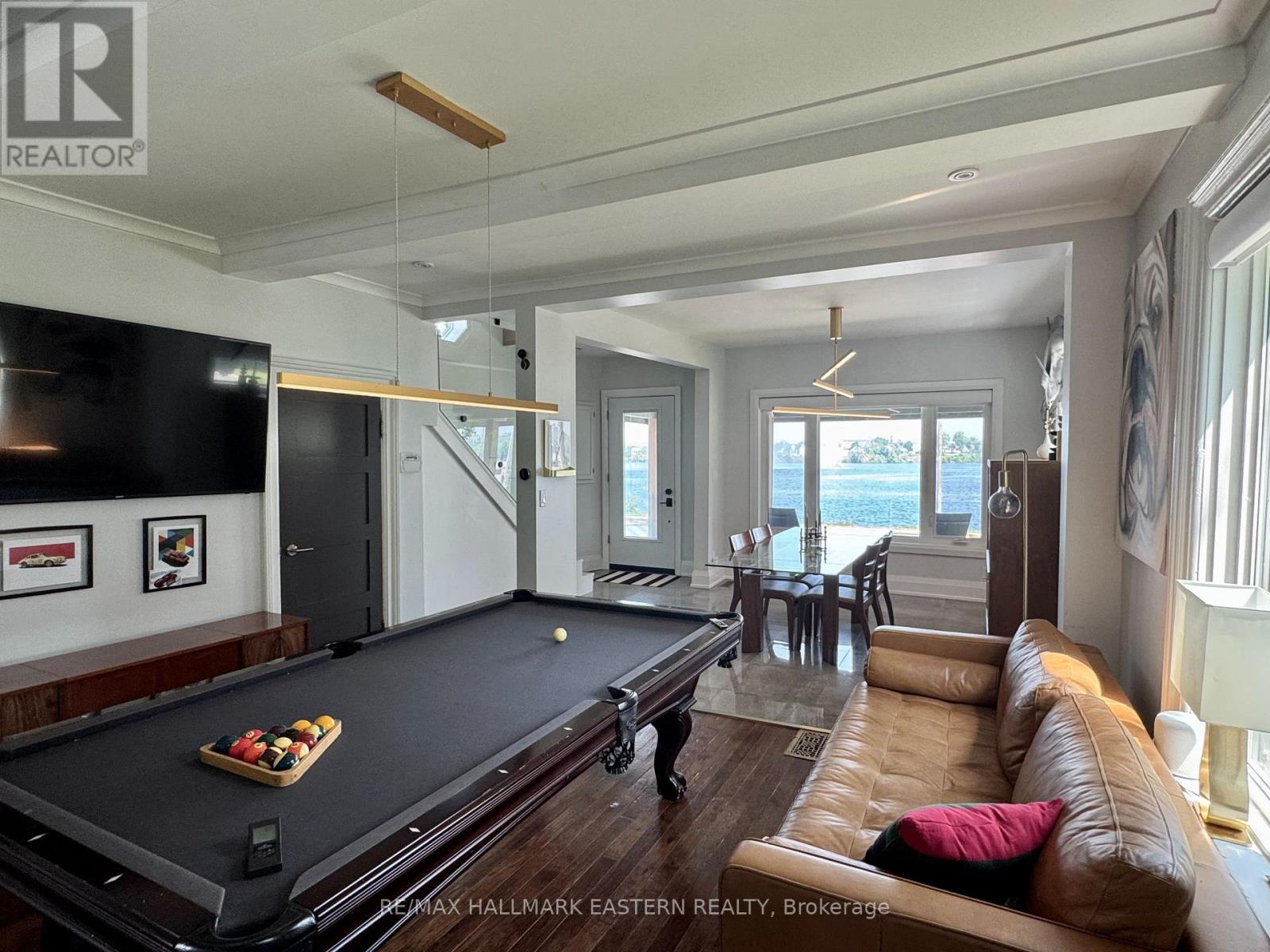 29 Crescent Street Property Photo 5