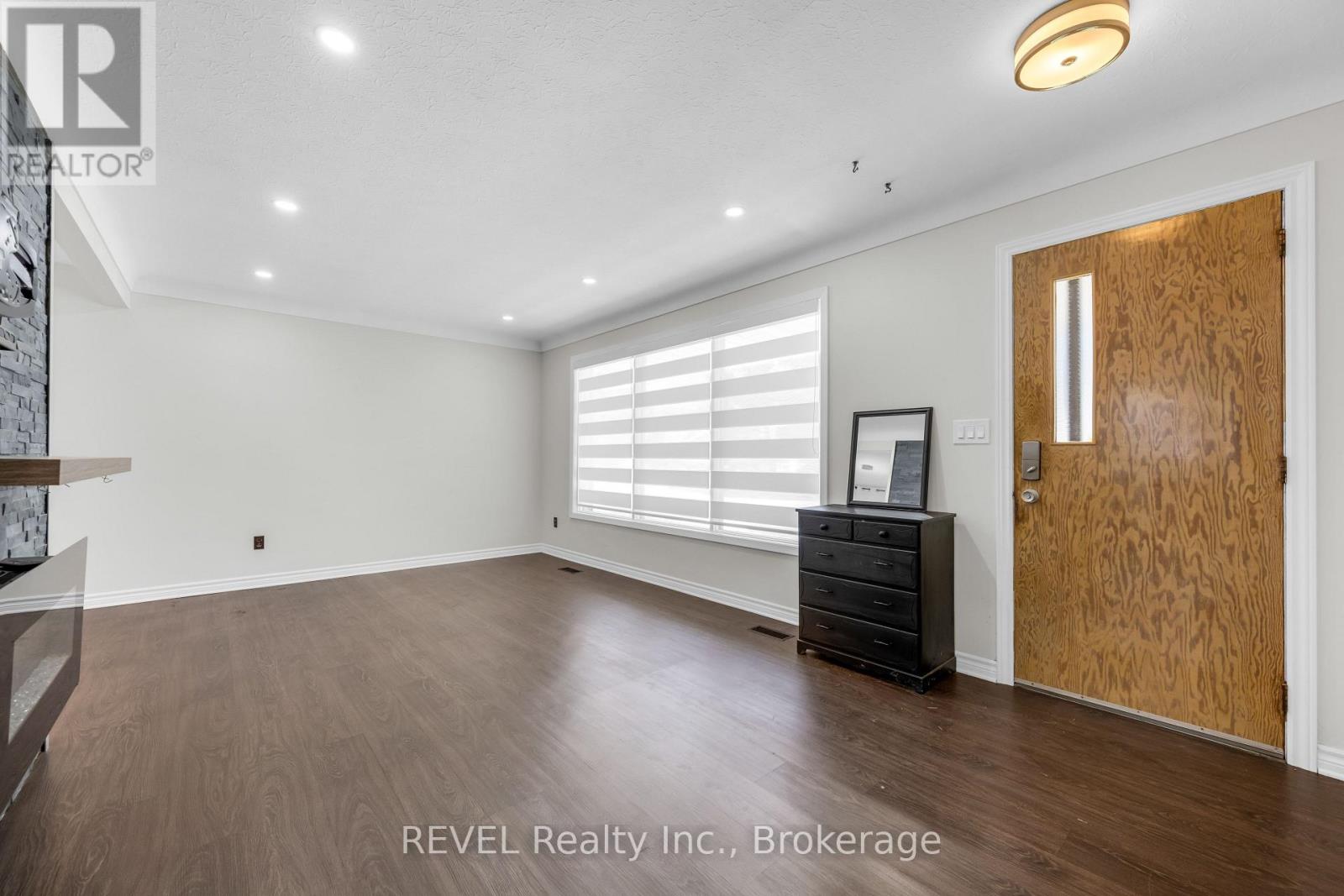 5 Armour Drive Property Photo 6