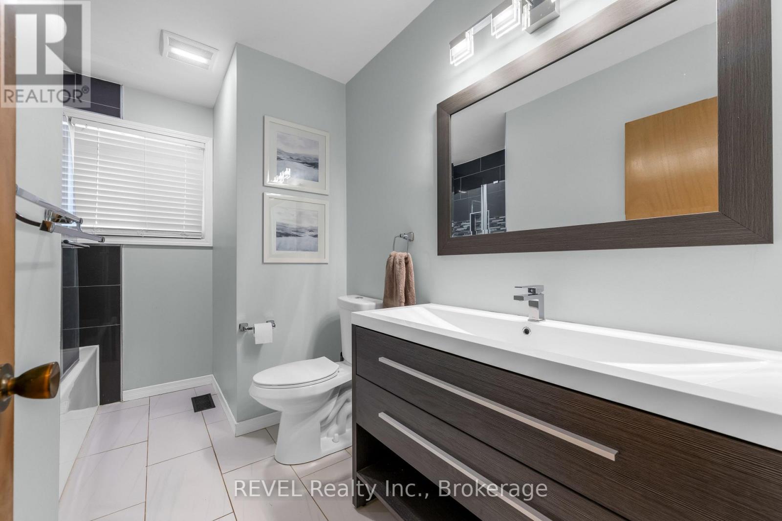 5 Armour Drive Property Photo 20