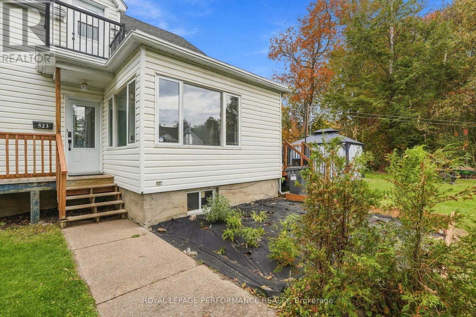 523 Gascon Street Property Photo 2
