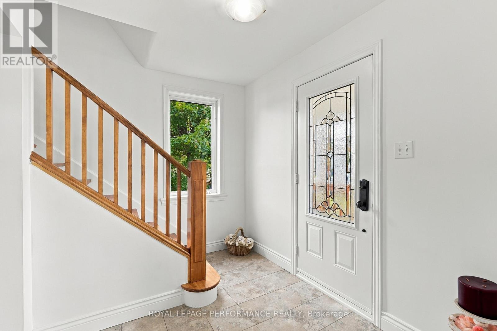 523 Gascon Street Property Photo 3