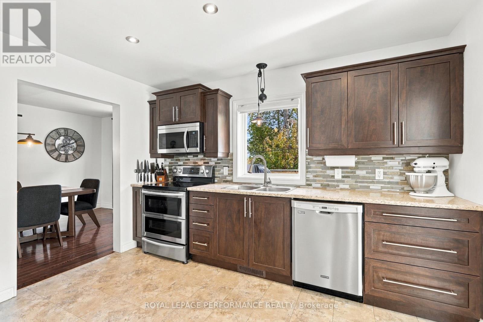 523 Gascon Street Property Photo 13