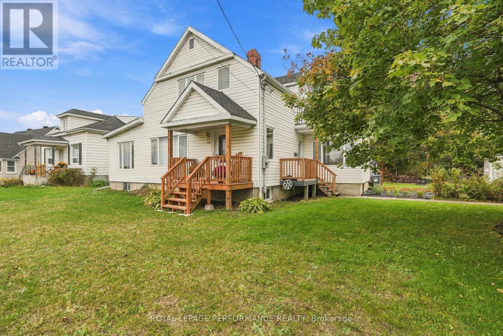 523 Gascon Street Property Photo 37