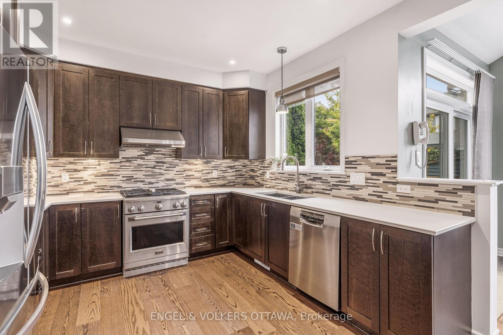 704 Wrangler Circle Property Photo 8