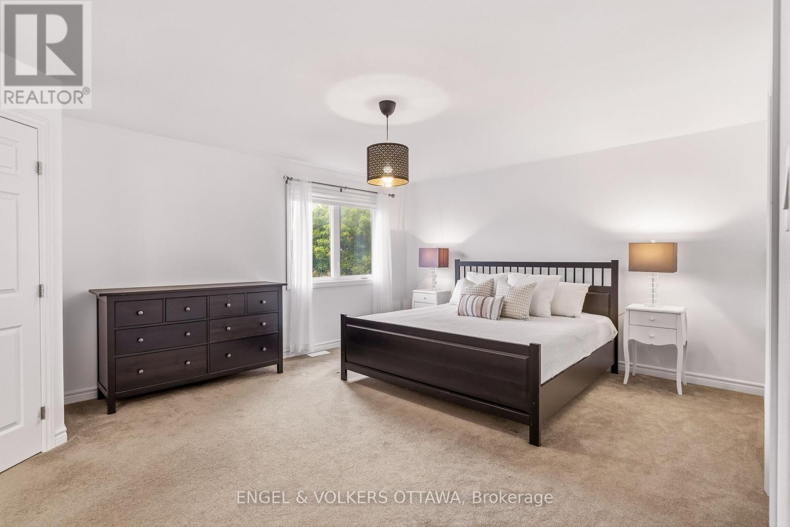 704 Wrangler Circle Property Photo 17