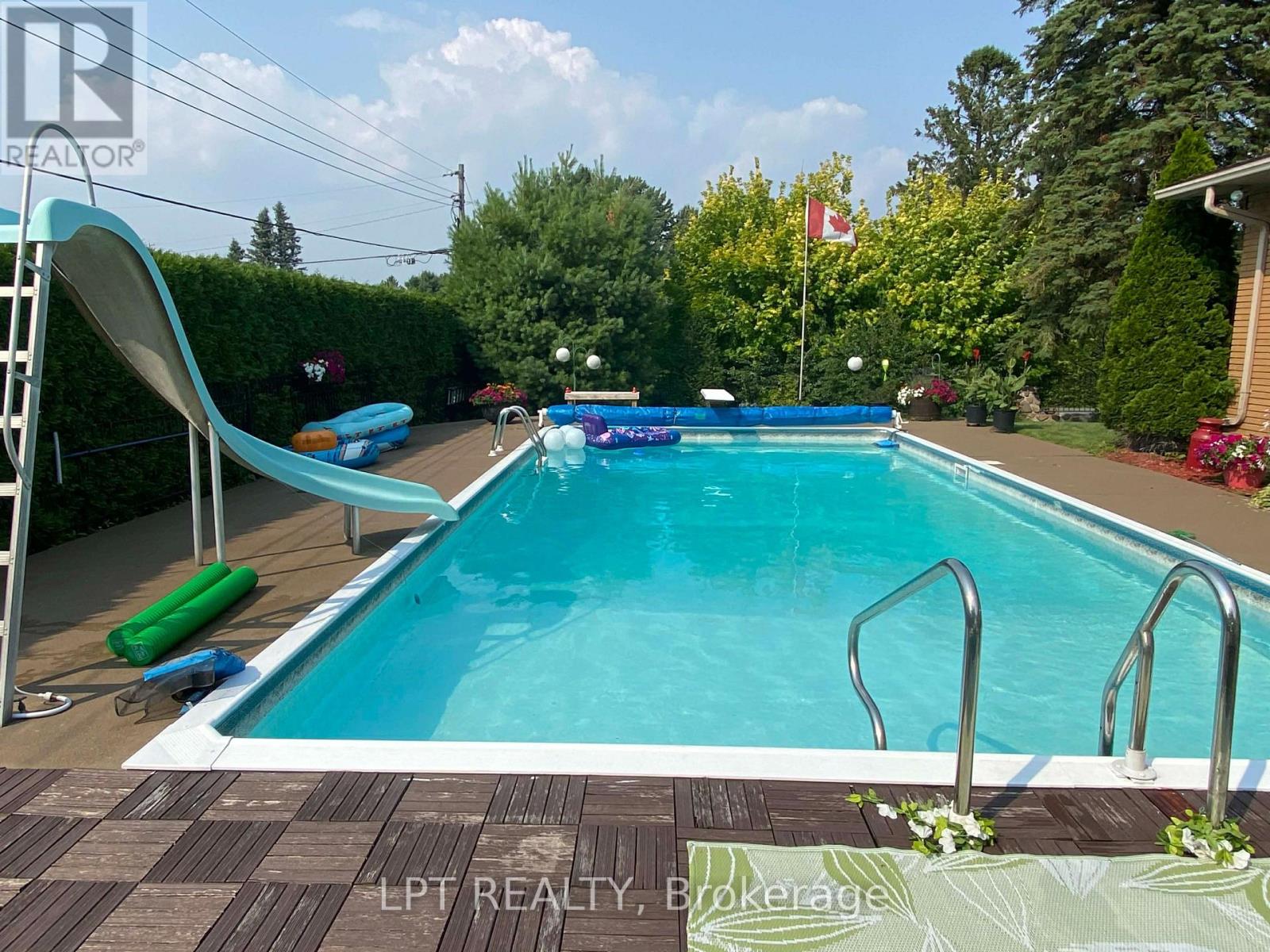 10 Orchard Street Property Photo 3
