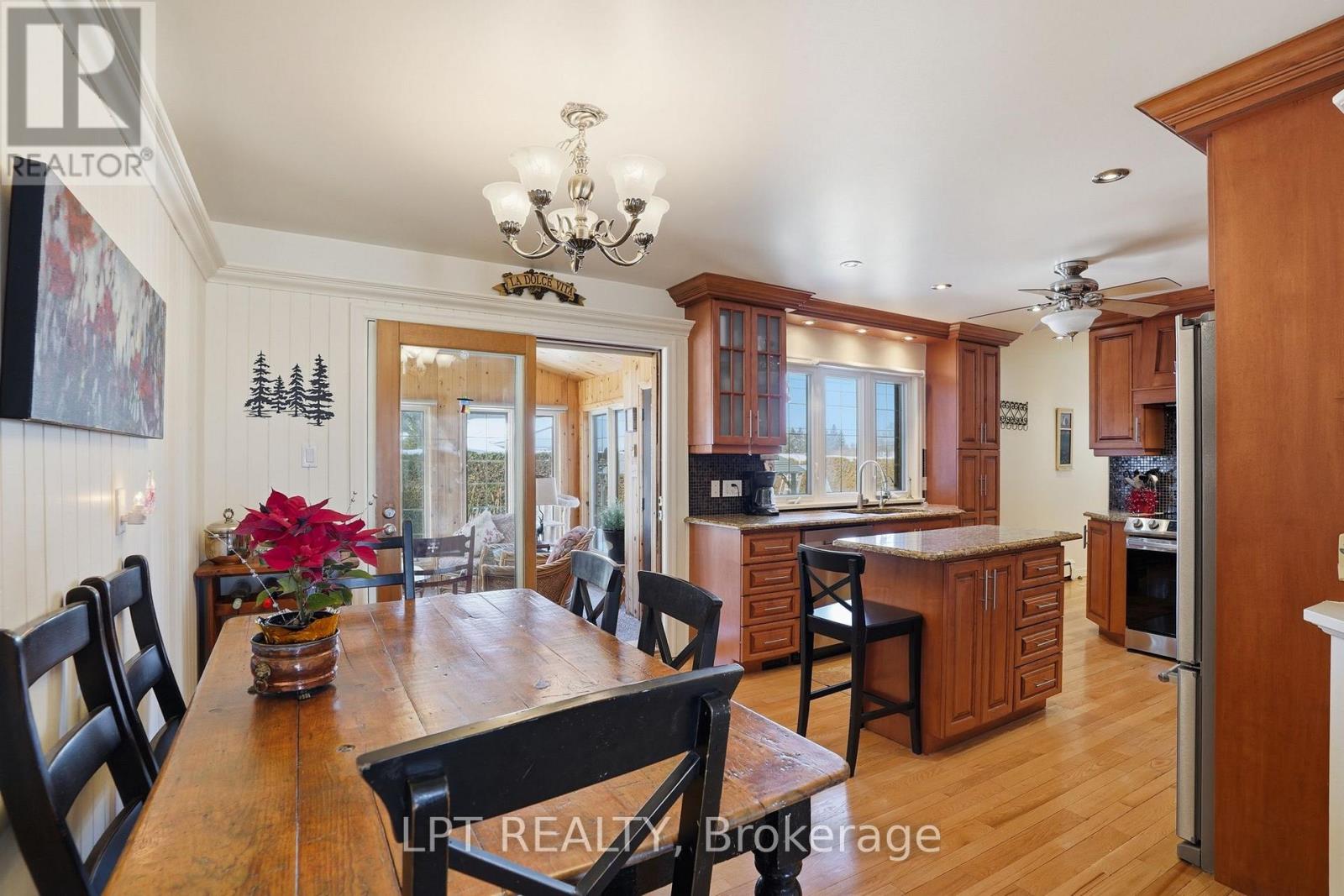 10 Orchard Street Property Photo 11