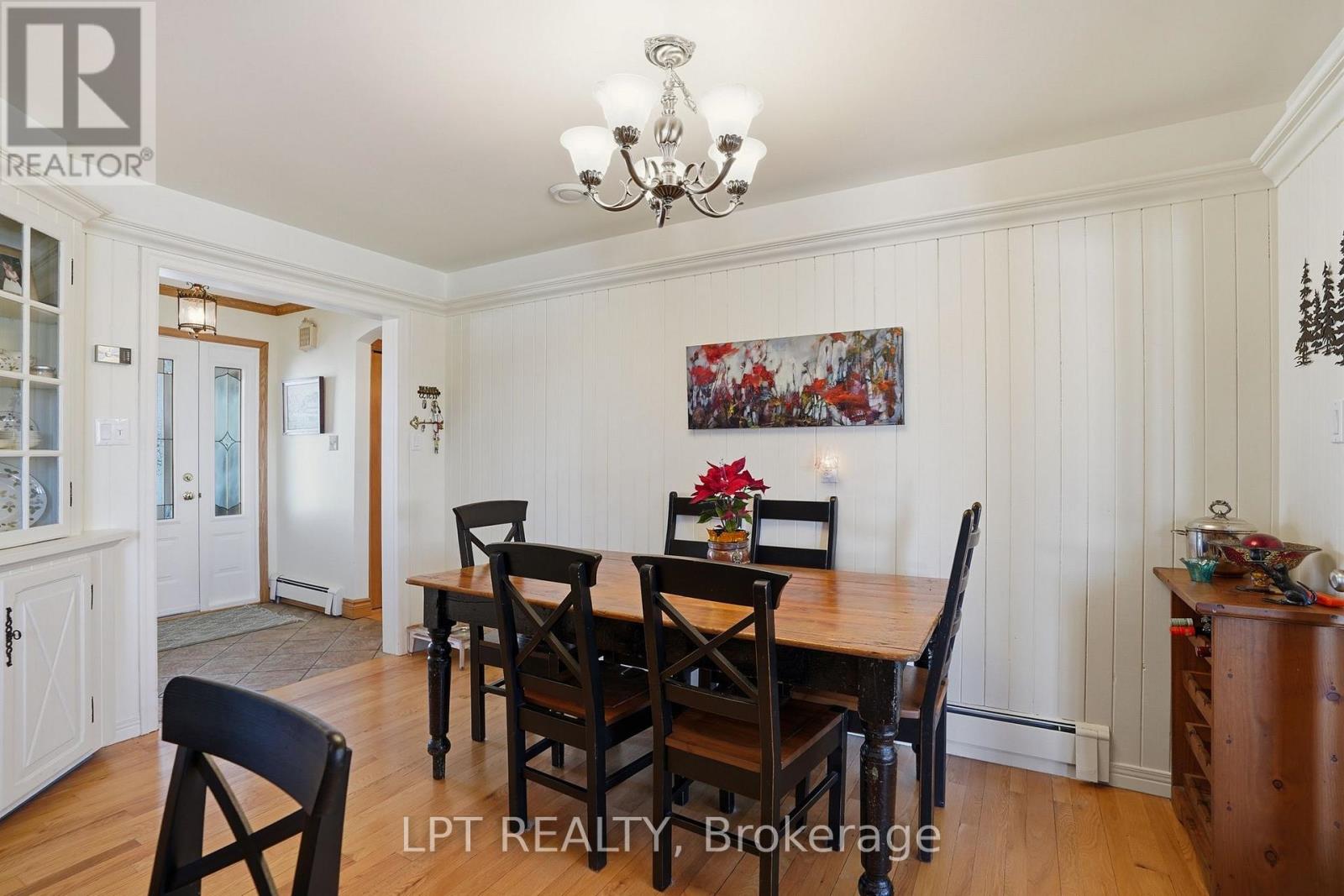 10 Orchard Street Property Photo 13