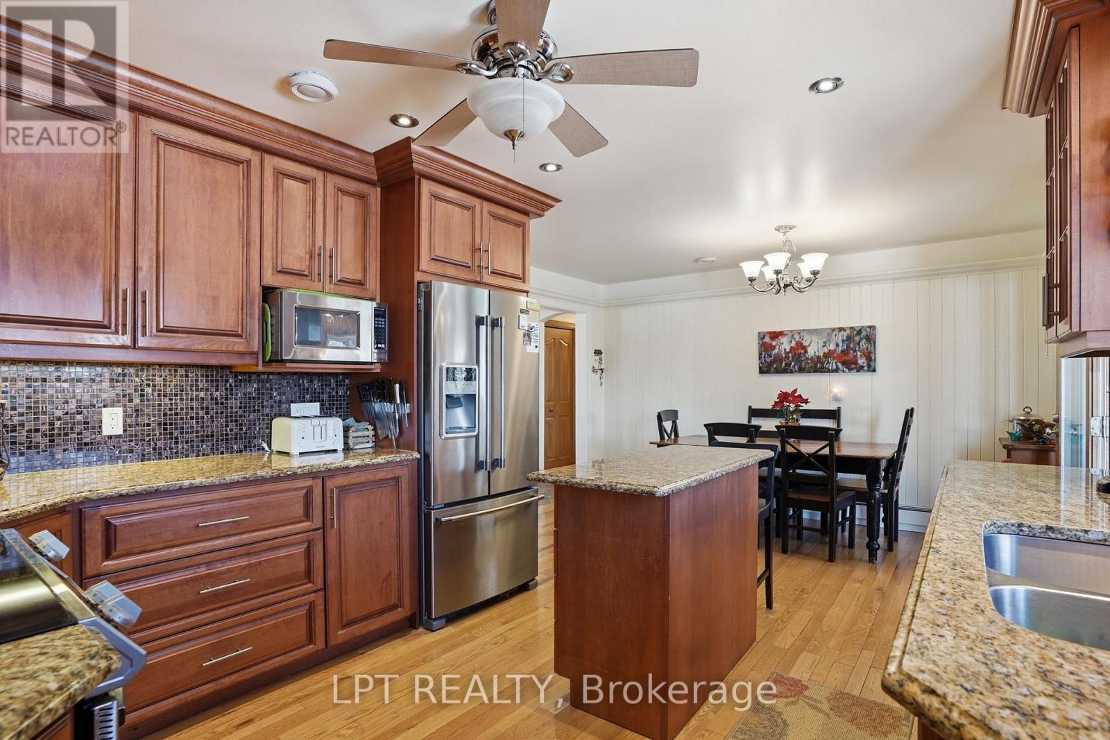 10 Orchard Street Property Photo 17