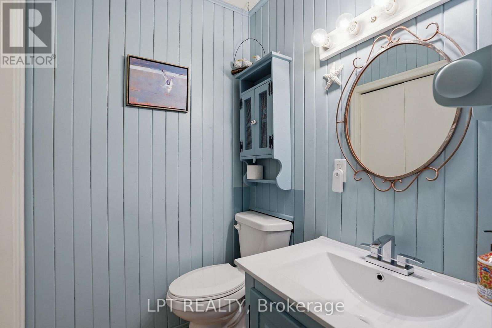 10 Orchard Street Property Photo 19