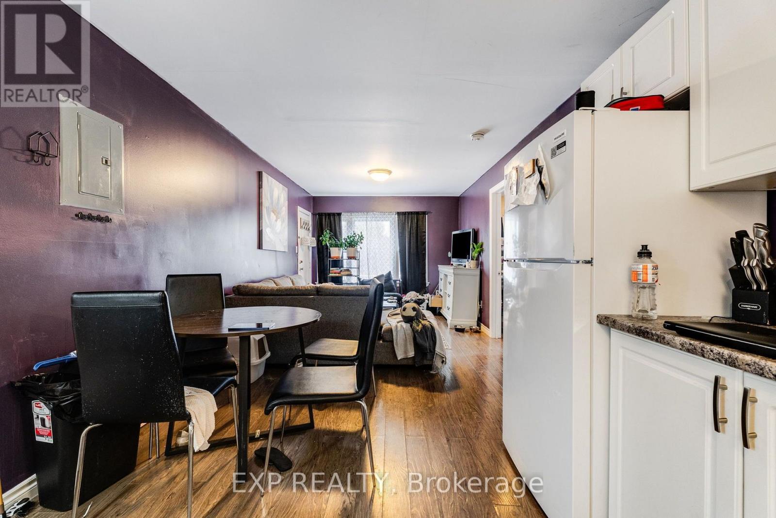 241 Grand Avenue E Property Photo 3