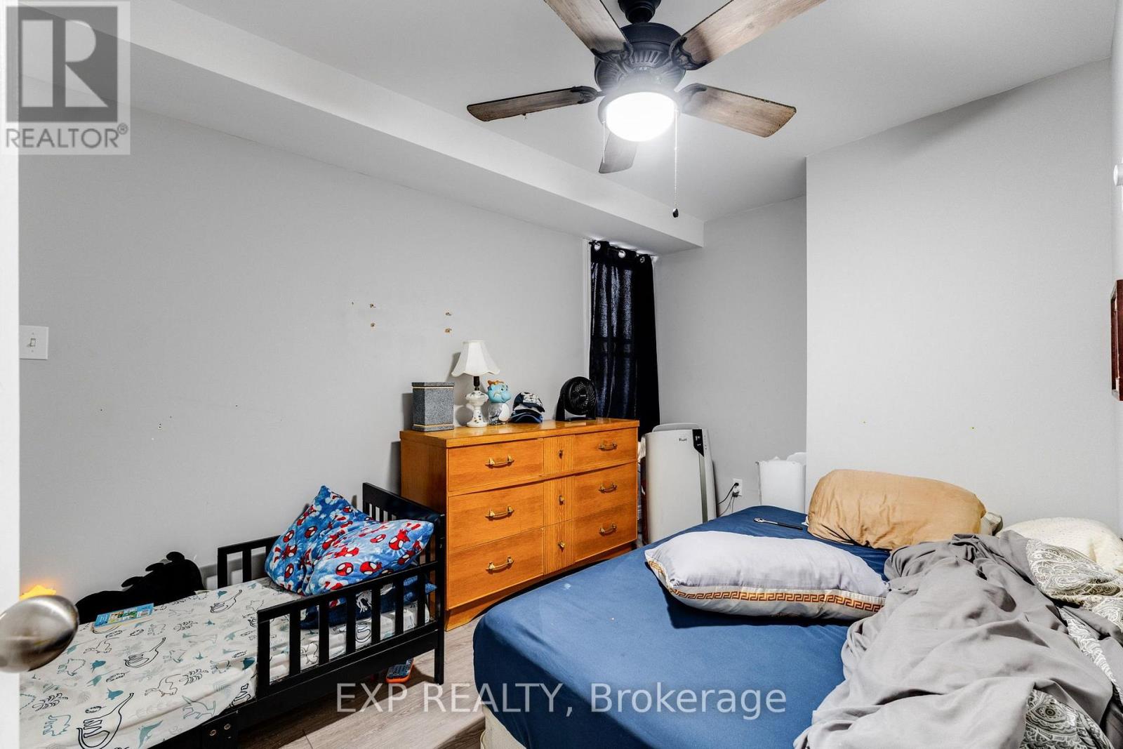 241 Grand Avenue E Property Photo 23