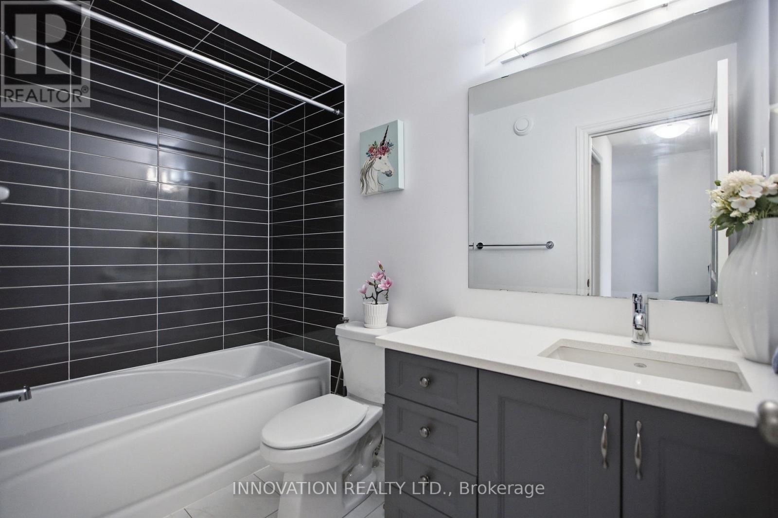 39 Hermes Avenue Property Photo 26