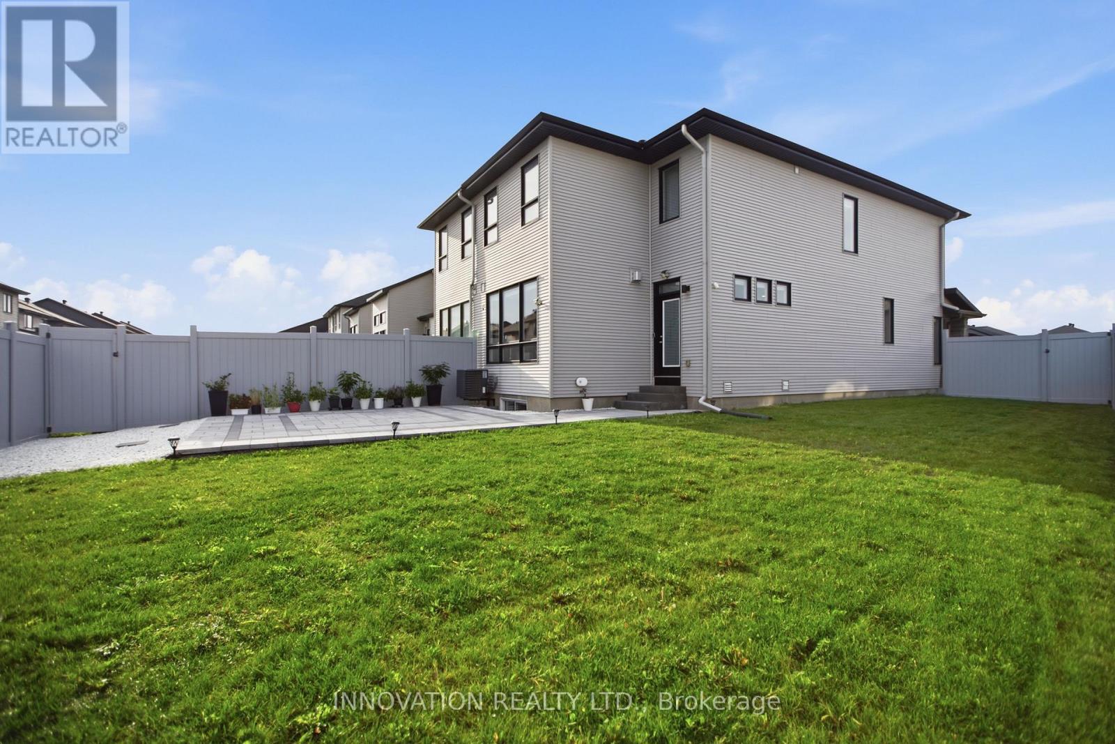 39 Hermes Avenue Property Photo 31