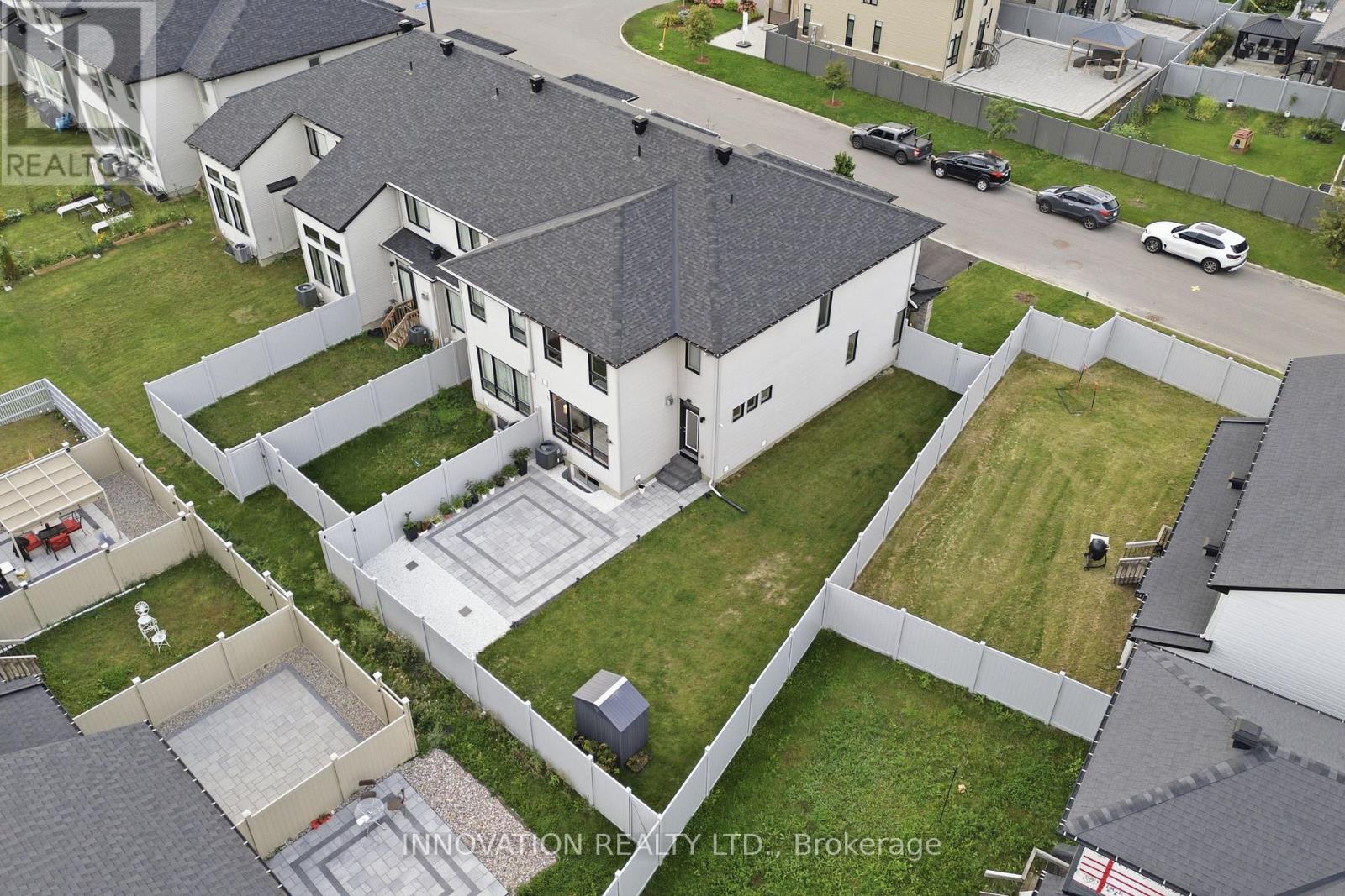39 Hermes Avenue Property Photo 34