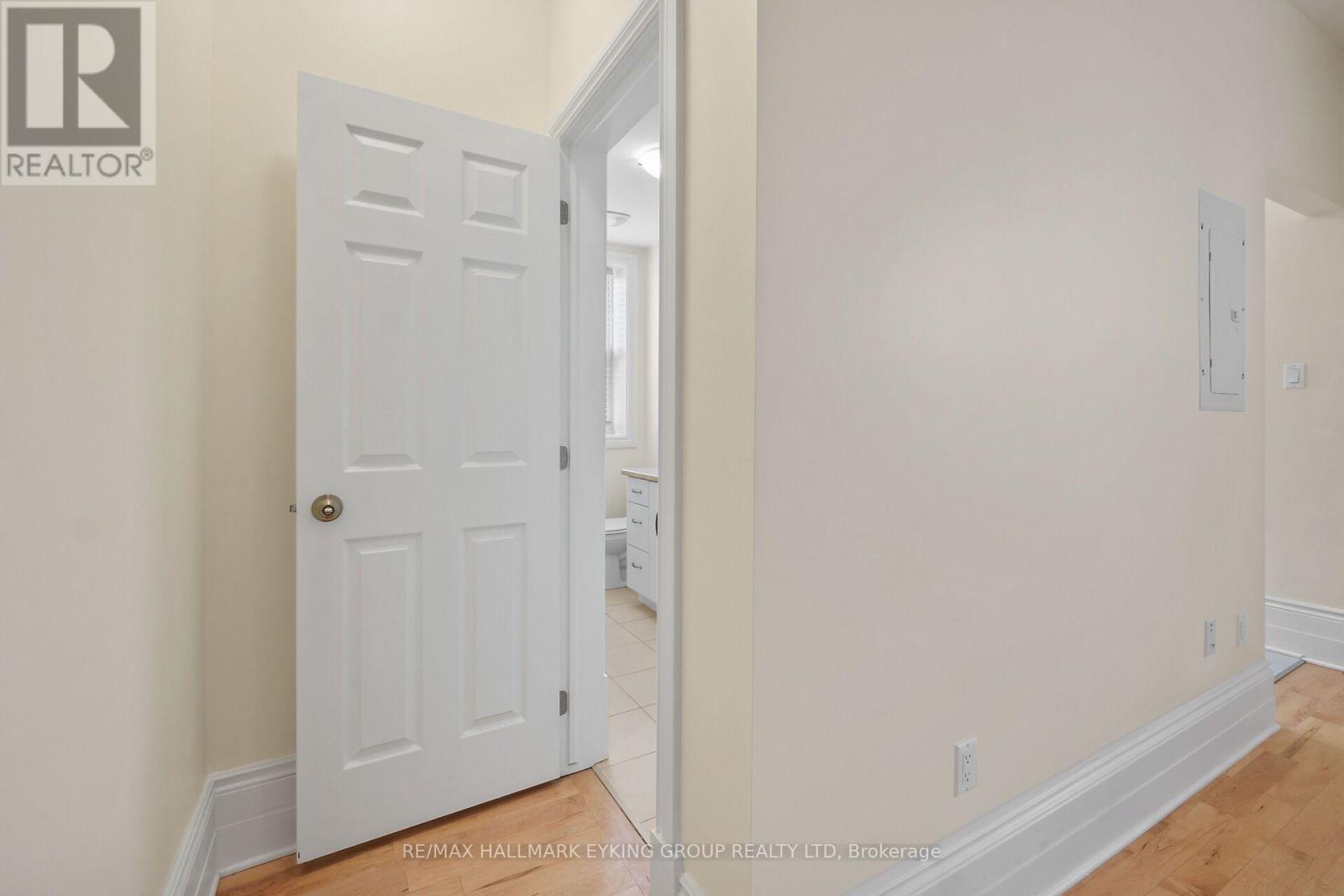 3 - 135 Concord Street S Property Photo 25