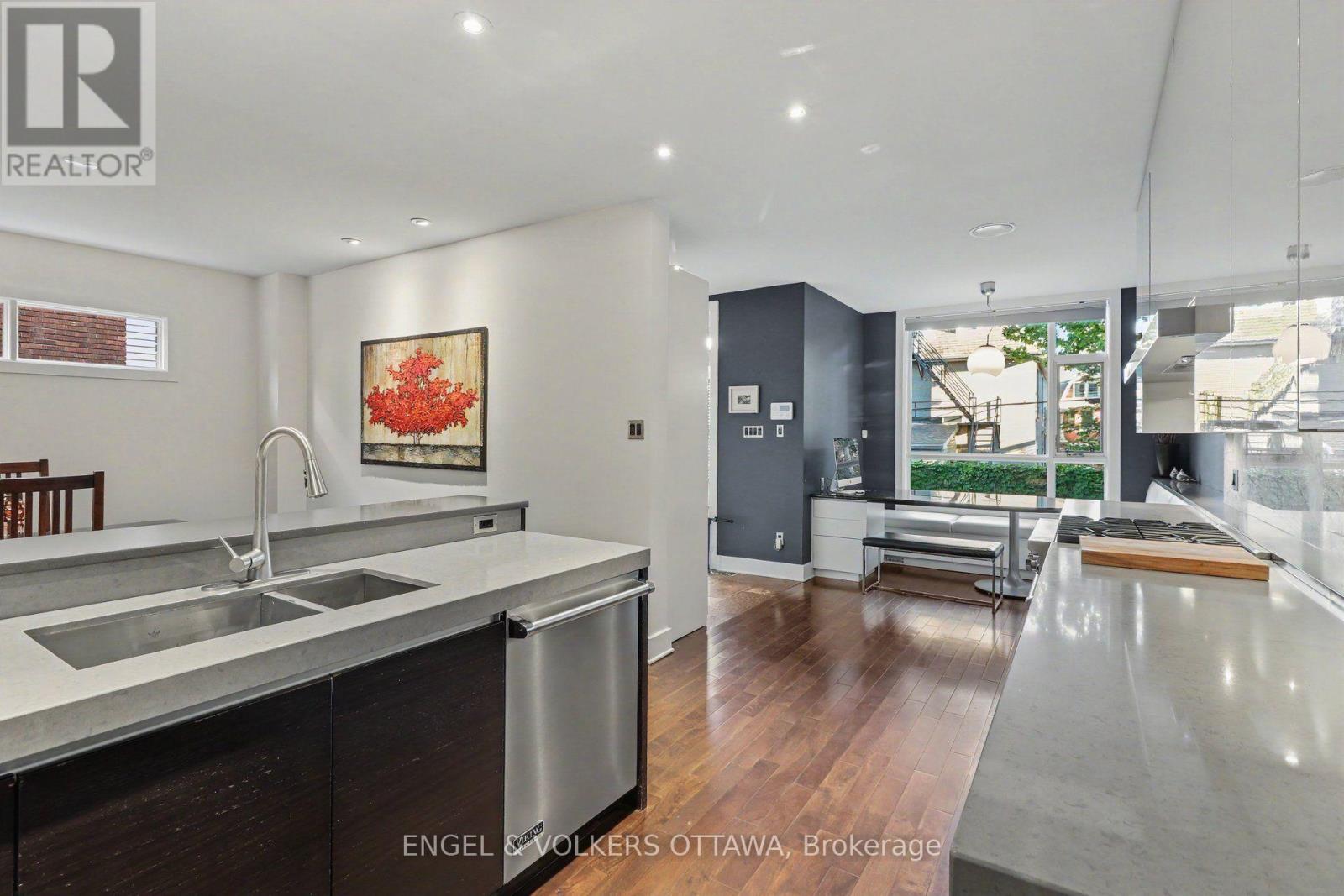 26 Melgund Avenue Property Photo 13