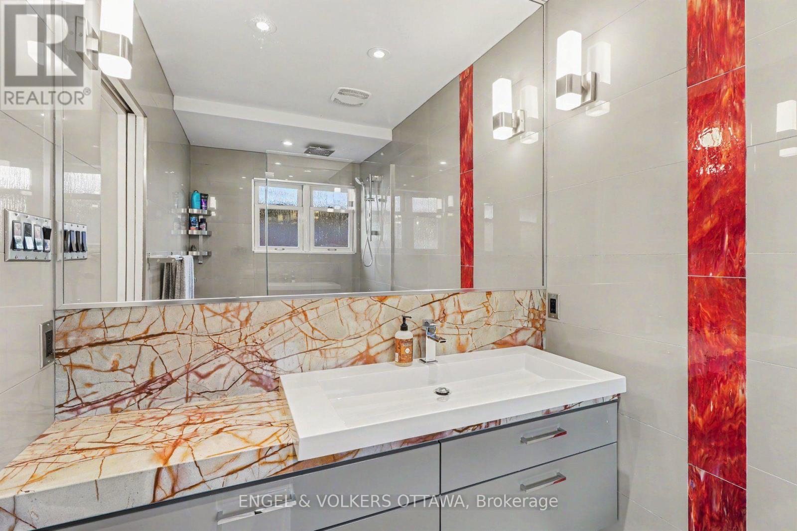 26 Melgund Avenue Property Photo 23