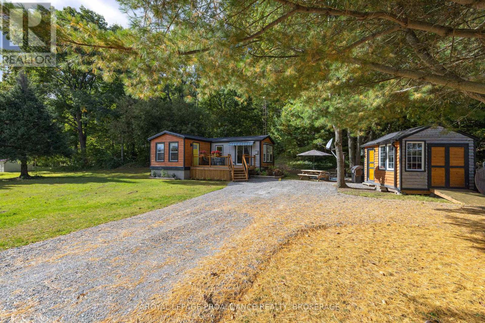 106 Old River Road Property Photo 4