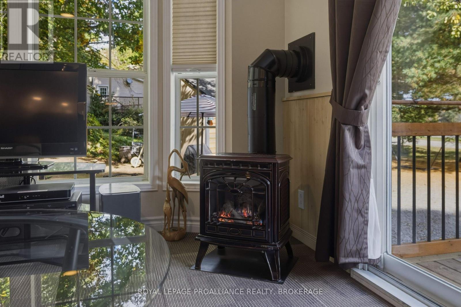 106 Old River Road Property Photo 17