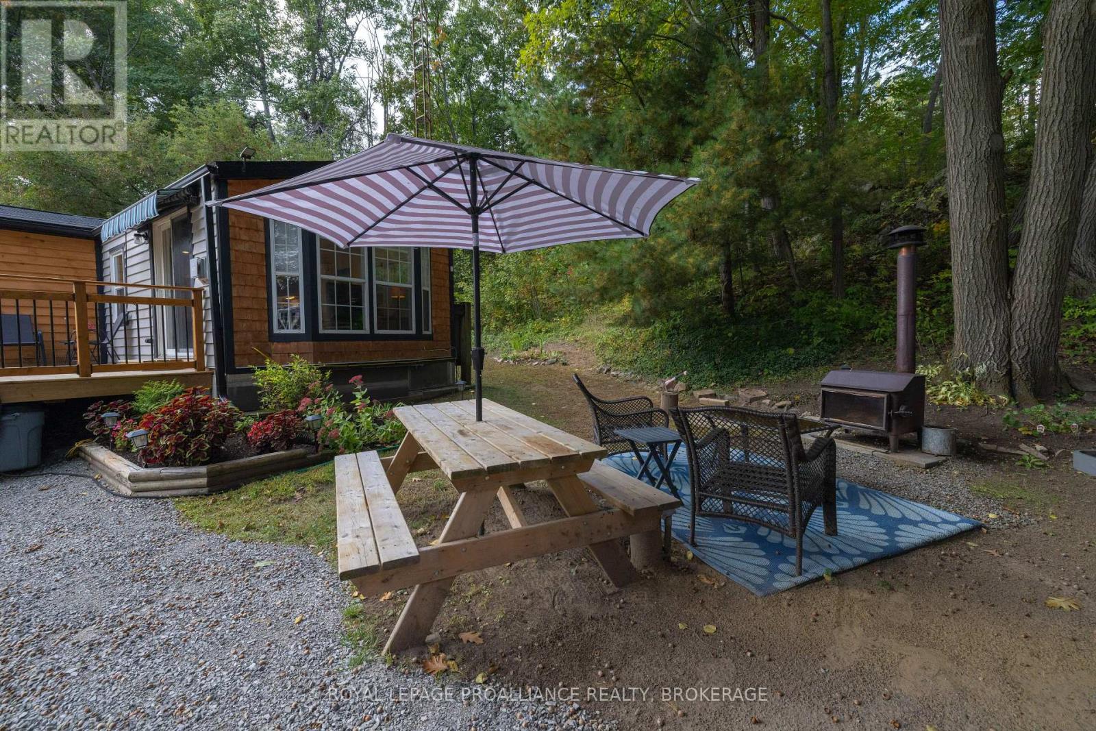 106 Old River Road Property Photo 33