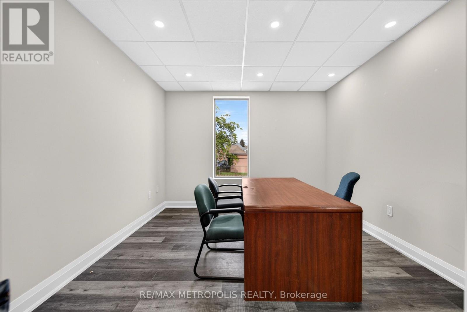 551 York Street Property Photo 17