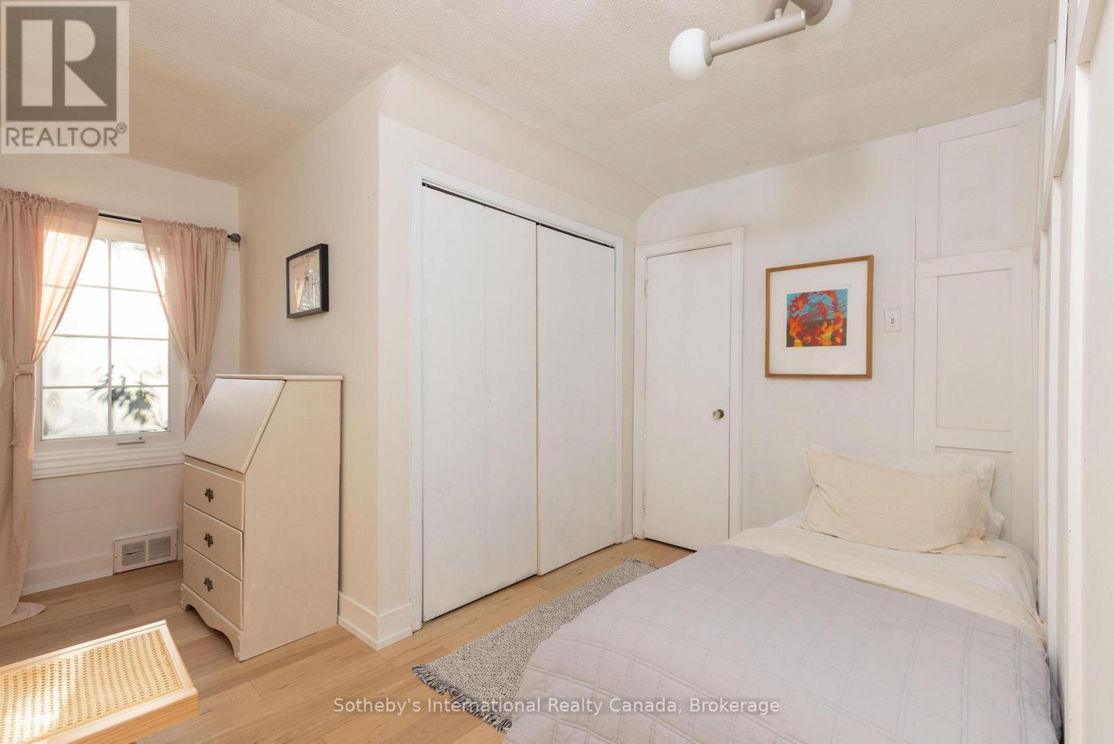 27 Arcade Crescent Property Photo 44
