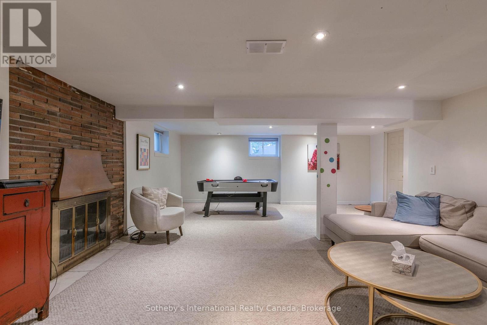 27 Arcade Crescent Property Photo 49