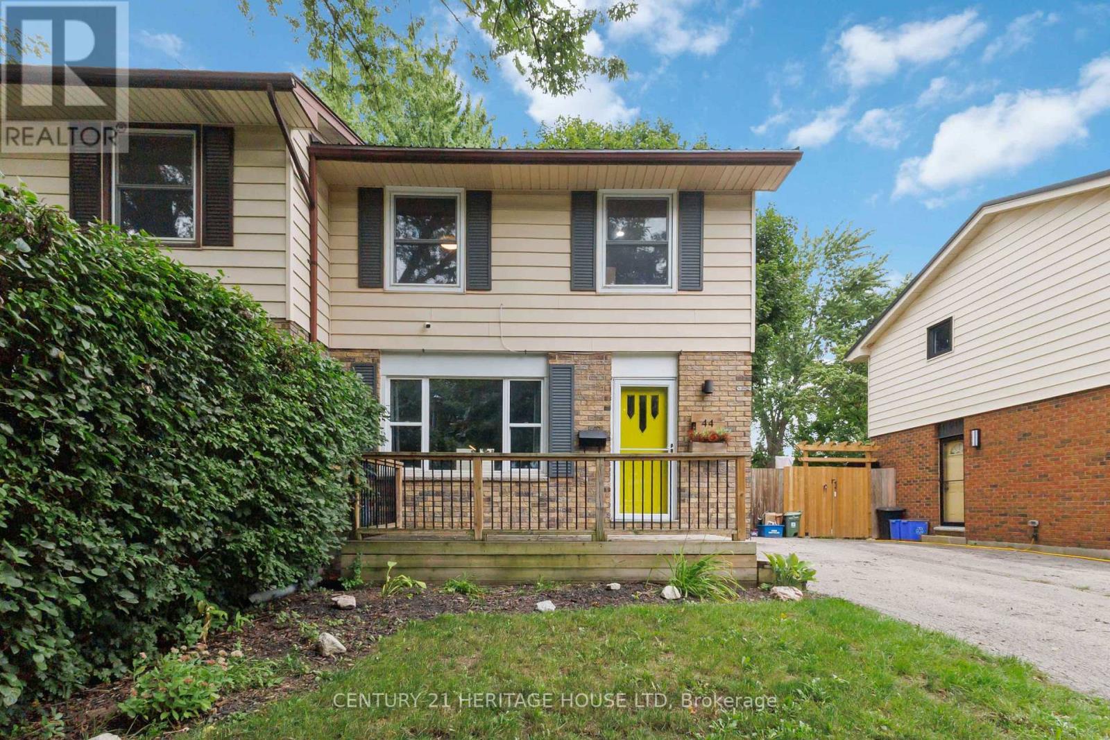 44 Sasha Crescent Property Photo 1