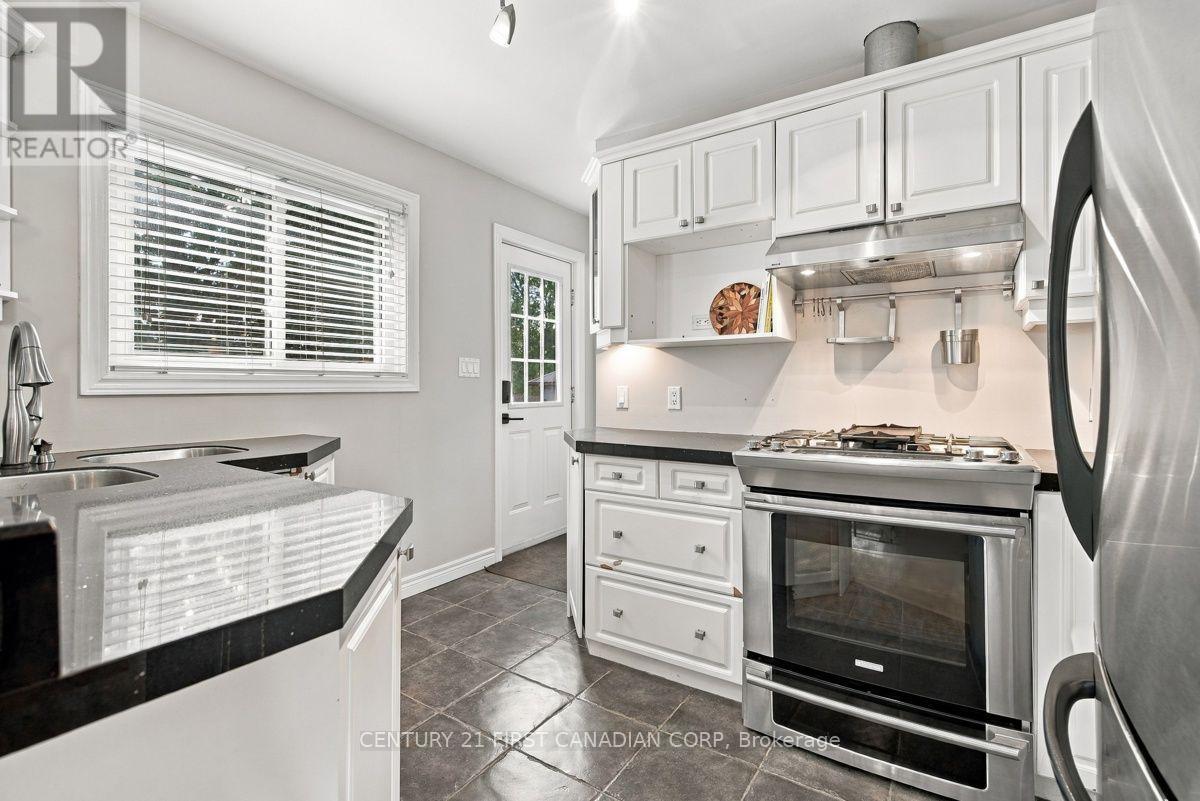 39 Dale Drive Property Photo 12