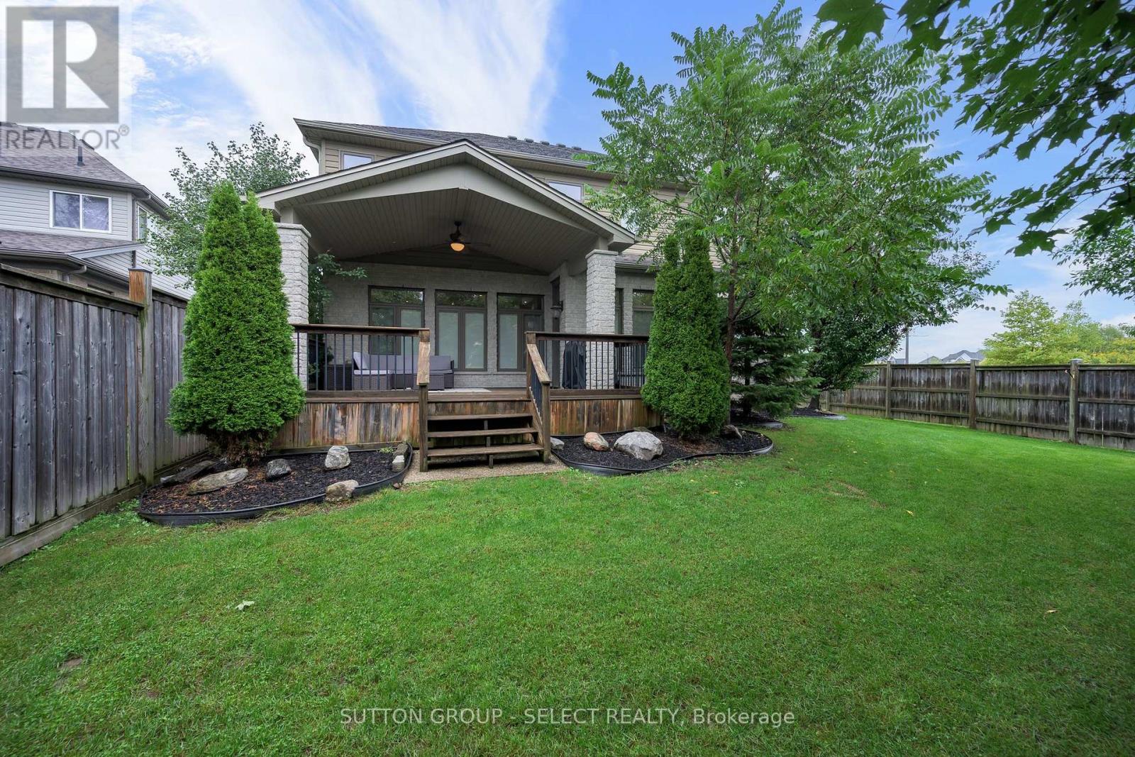 881 Foxcreek Road Property Photo 40
