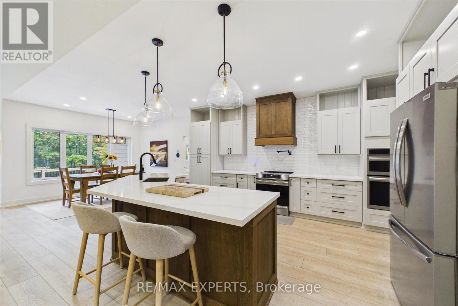 1072 Xavier Street Property Photo 12
