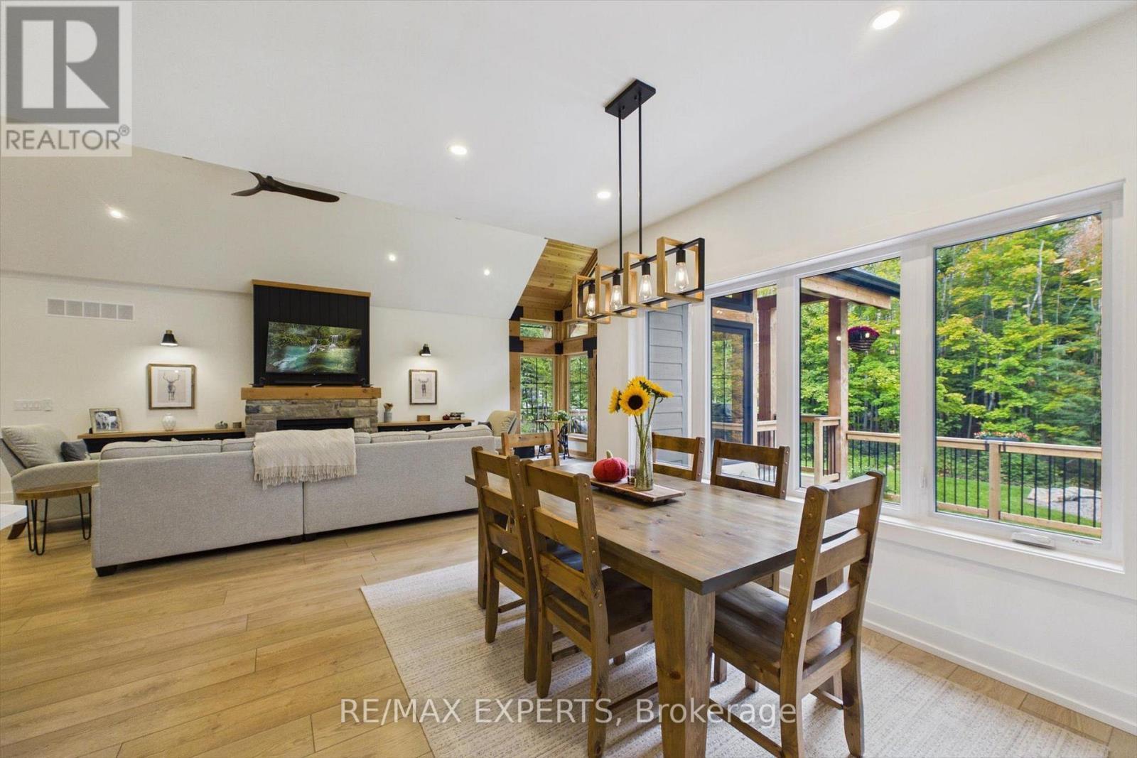 1072 Xavier Street Property Photo 14