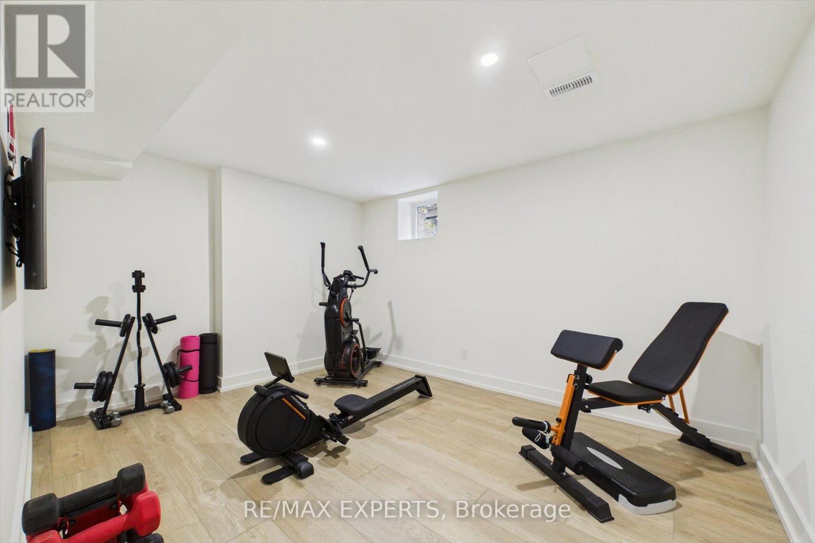 1072 Xavier Street Property Photo 28