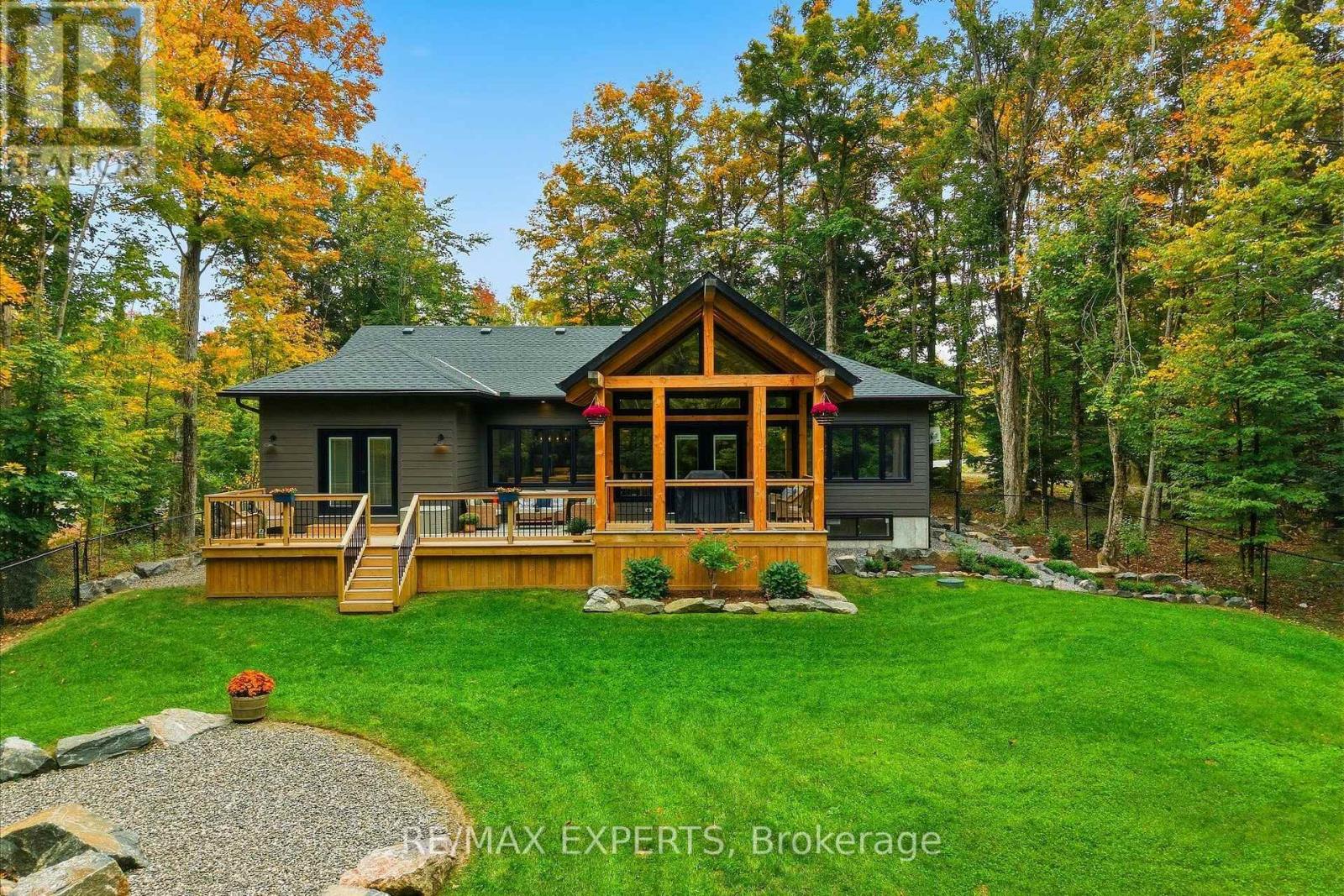 1072 Xavier Street Property Photo 40