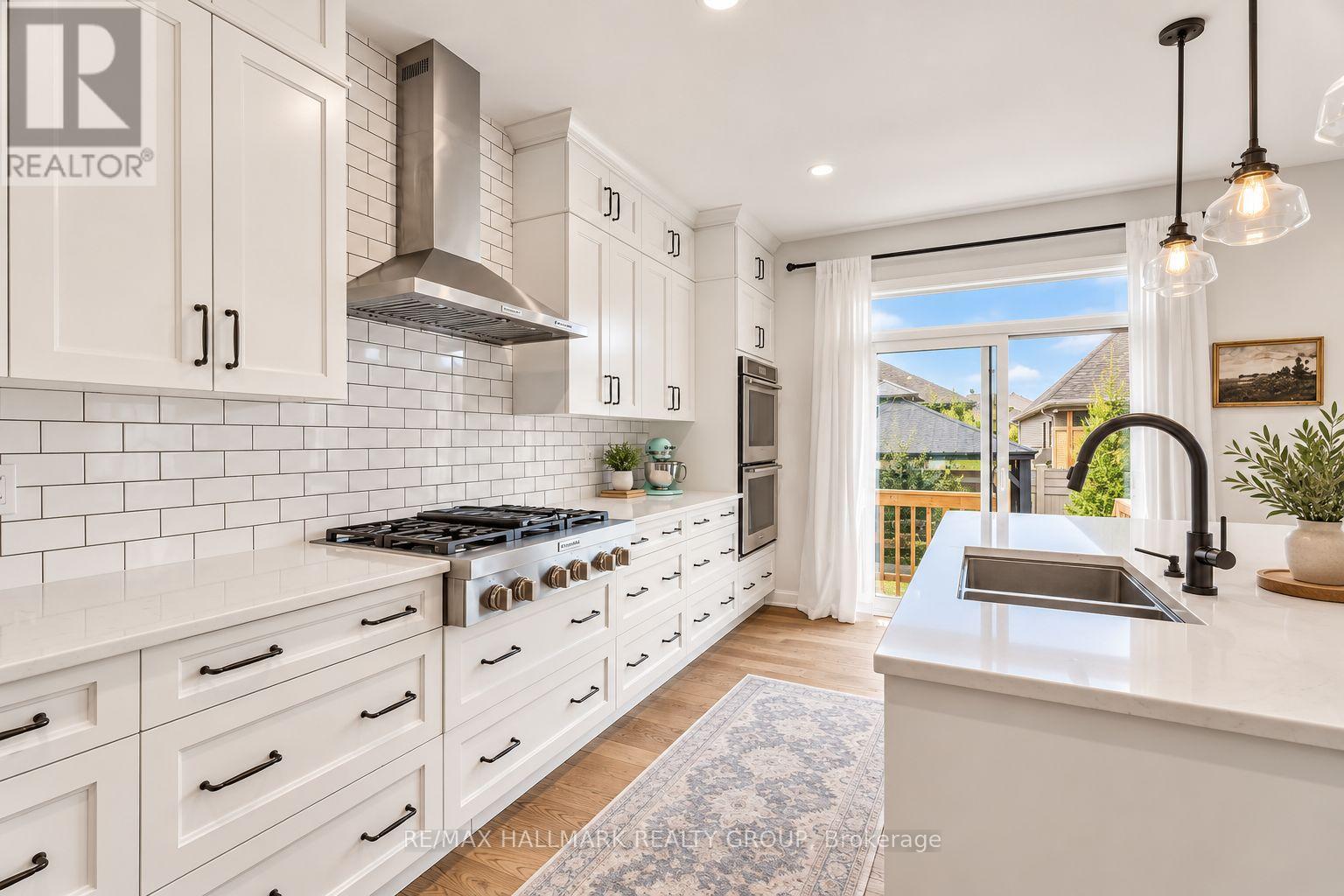 709 Coast Circle Property Photo 19