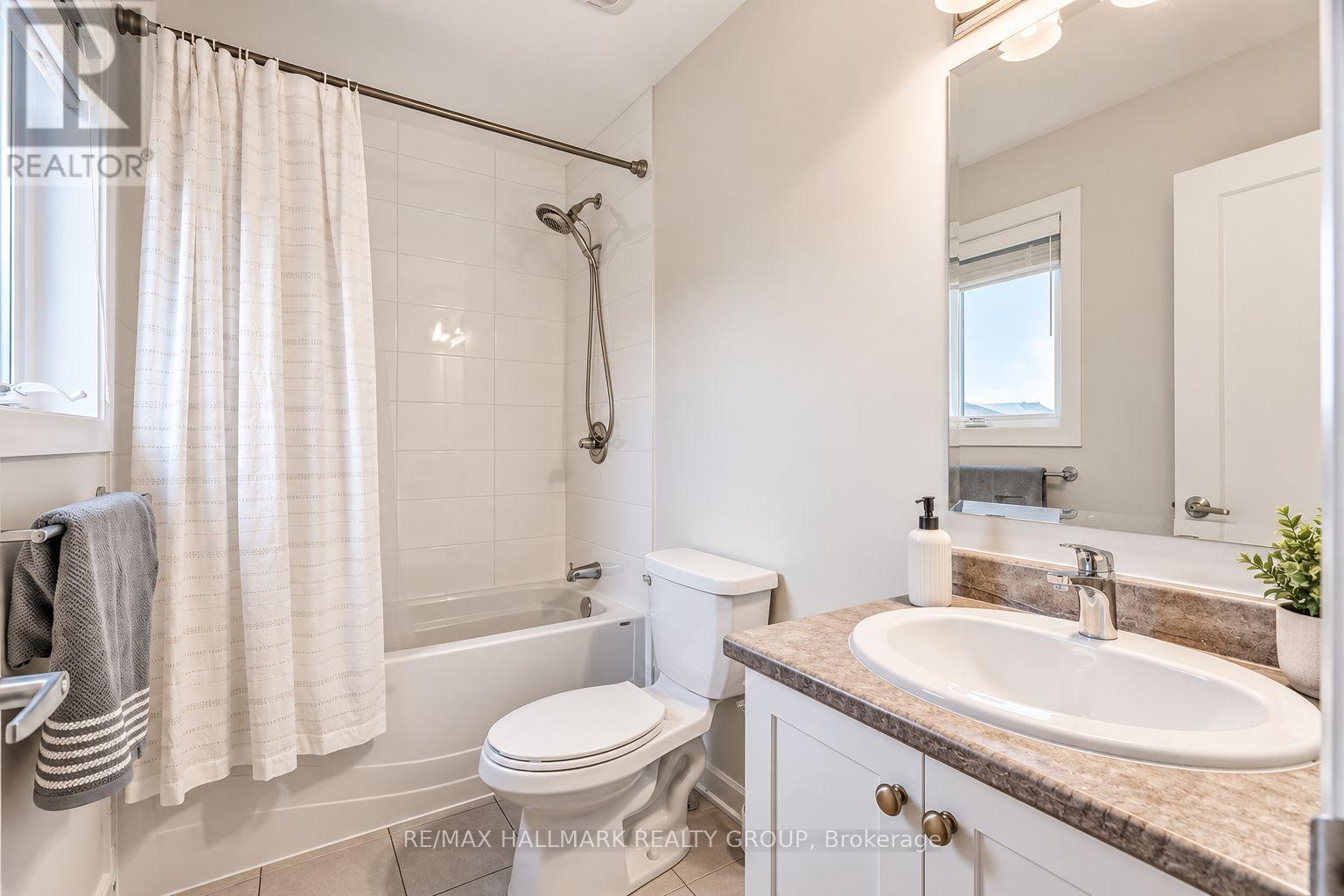 709 Coast Circle Property Photo 28